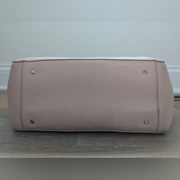 Tory Burch Light Pink Bag - Picture 13 of 13